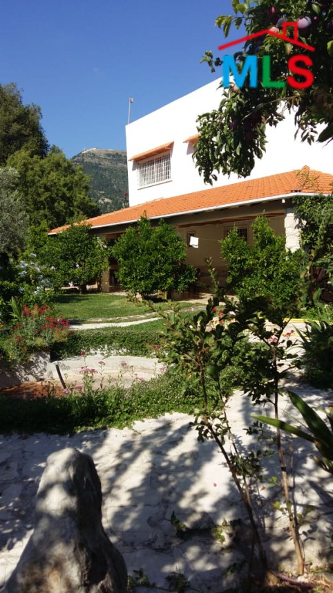 Individual House With Land For Sale In Yahchouch