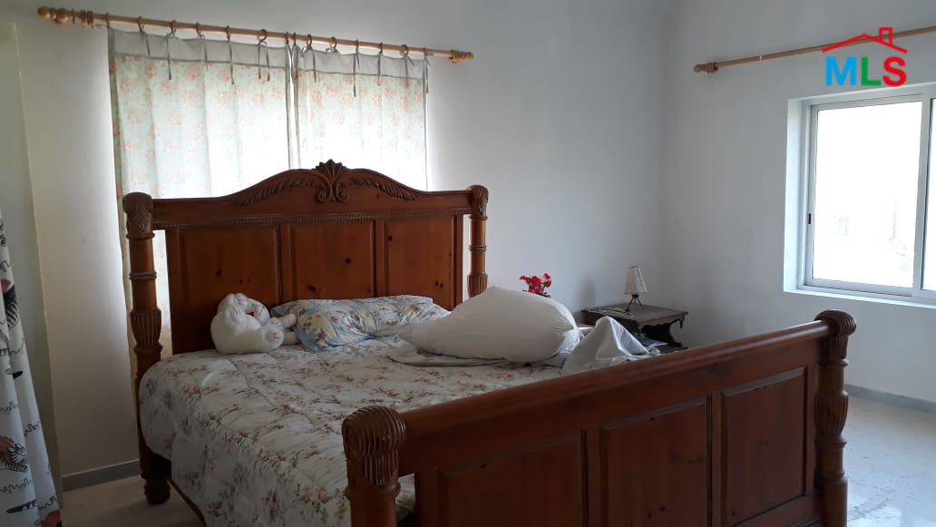 Individual House With Land For Sale In Yahchouch
