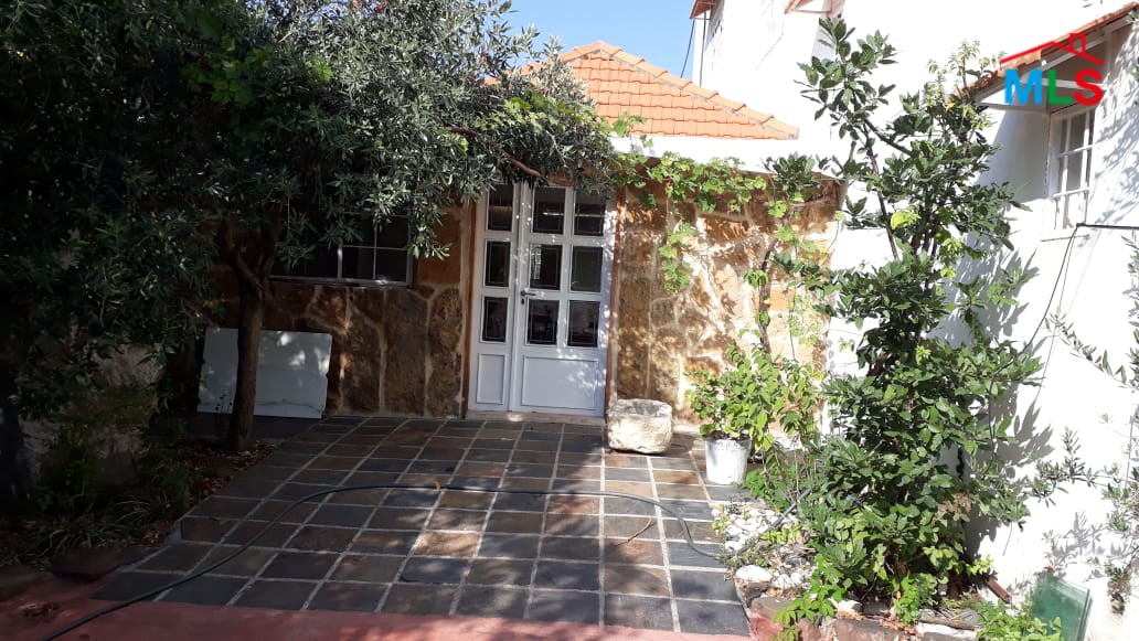 Individual House With Land For Sale In Yahchouch