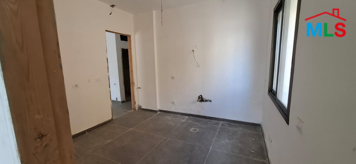 Brand New 3-Bedroom Apartment For Sale in Broumana