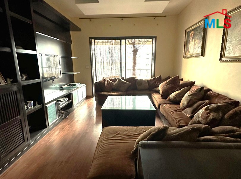 Renovated & Spacious Apartment For Sale in Achrafieh, Carré D'or