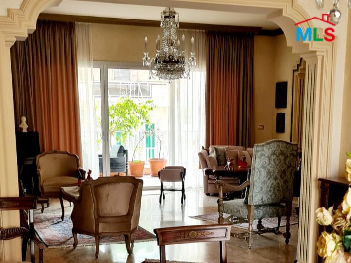 Spacious Apartment For Sale in Achrafieh, Carré D'or