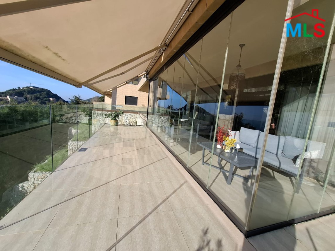 Lovely Apartment with Terrace & Seaview For Sale in Ghosta