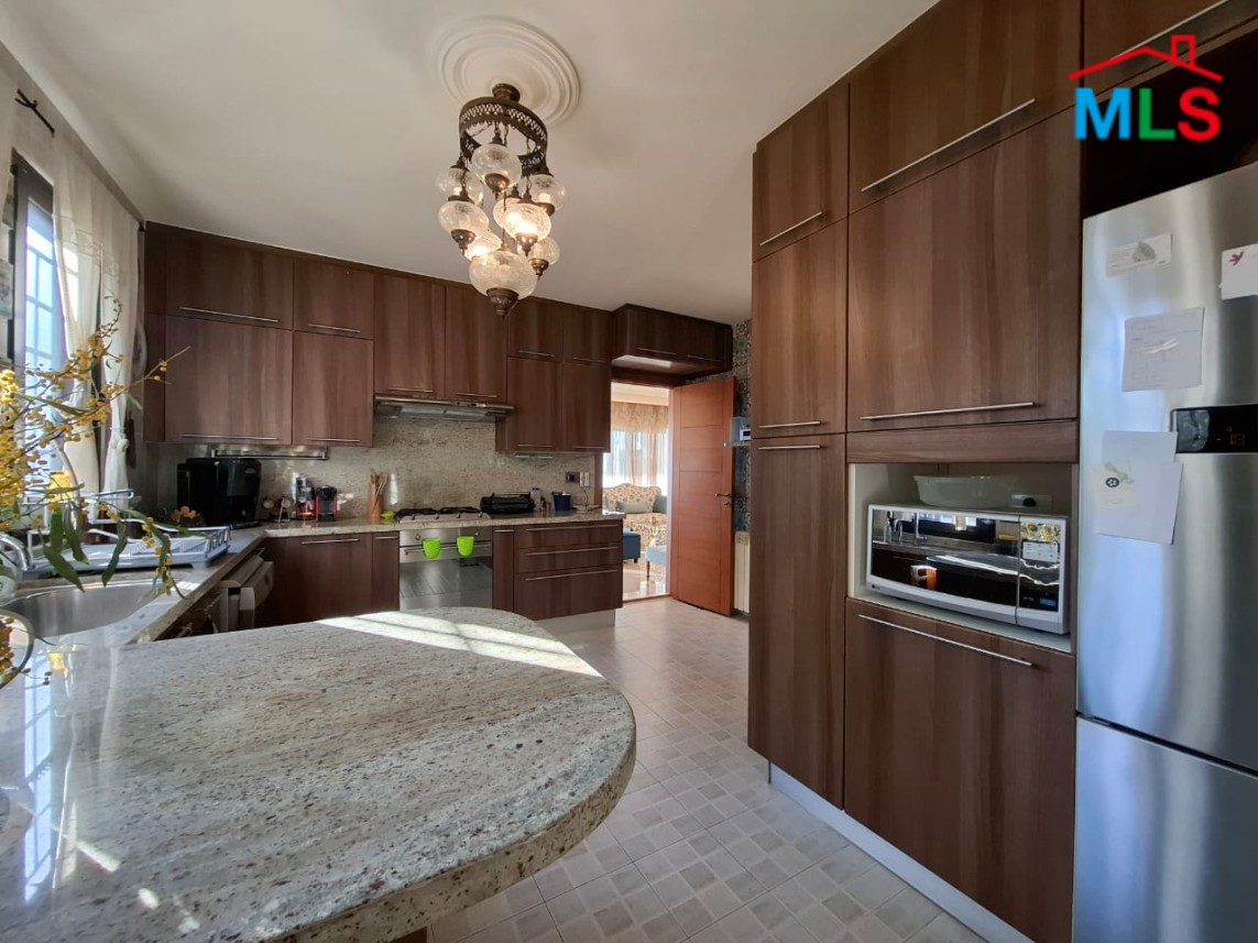 Lovely Apartment with Terrace & Seaview For Sale in Ghosta