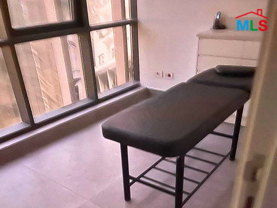 60 SQM Office For Sale in a Business building in Spears, Ras Beirut