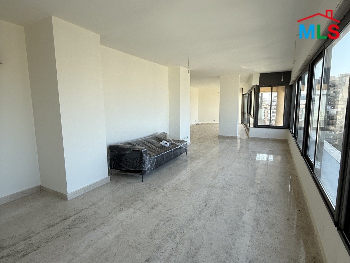 Modern Penthouse with Roof Terrace & Amazing Sea View For Sale in Achrafieh