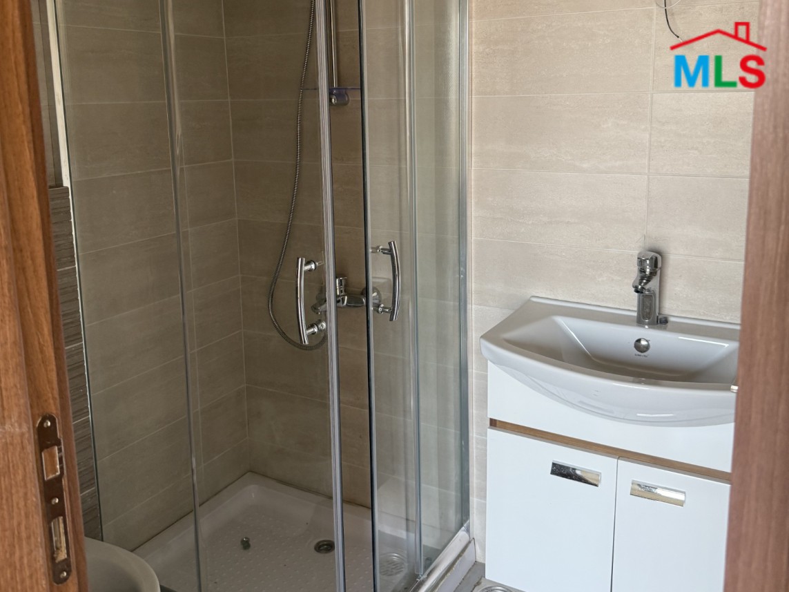 Modern Penthouse with Roof Terrace & Amazing Sea View For Sale in Achrafieh