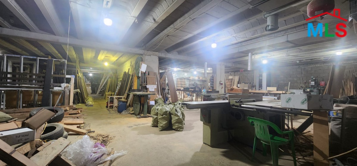 Spacious Open Space Warehouse For Sale in Sin El Fil