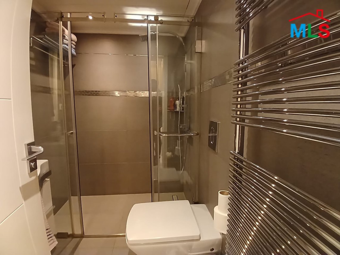Furnished Decorated Apartment With High-End Finishing For Sale in Mtayleb