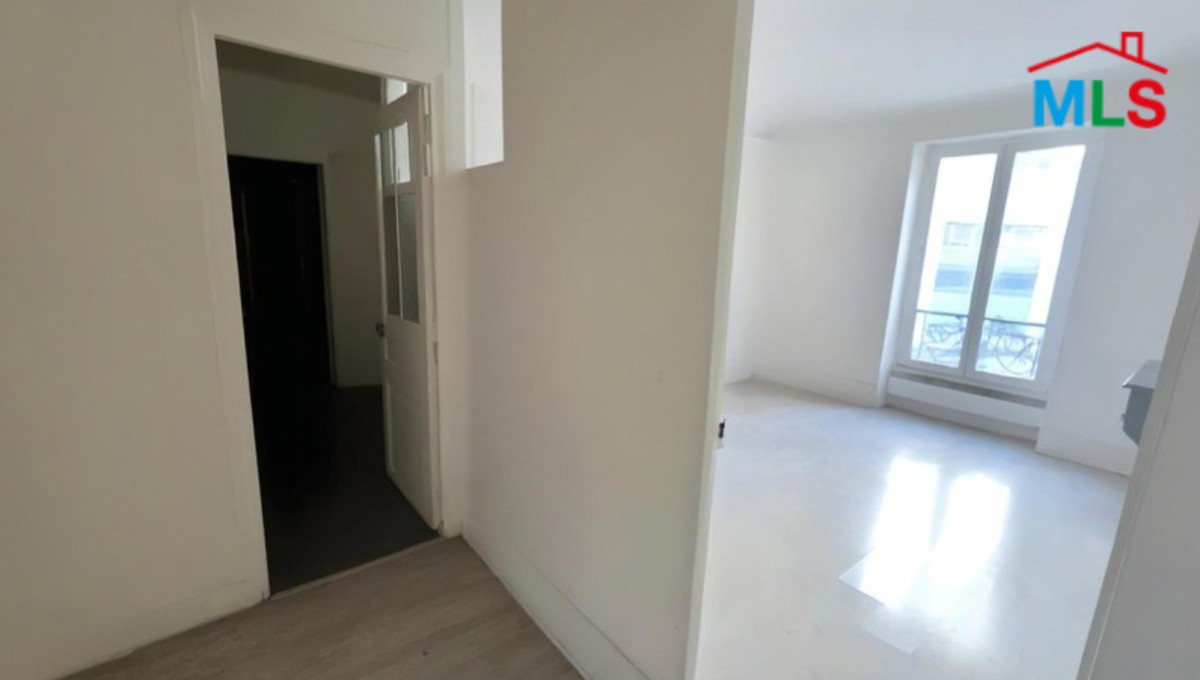 STUDIO FOR SALE l MAISON DE LA RADIO I PARIS 16ème l FRANCE- 30m2