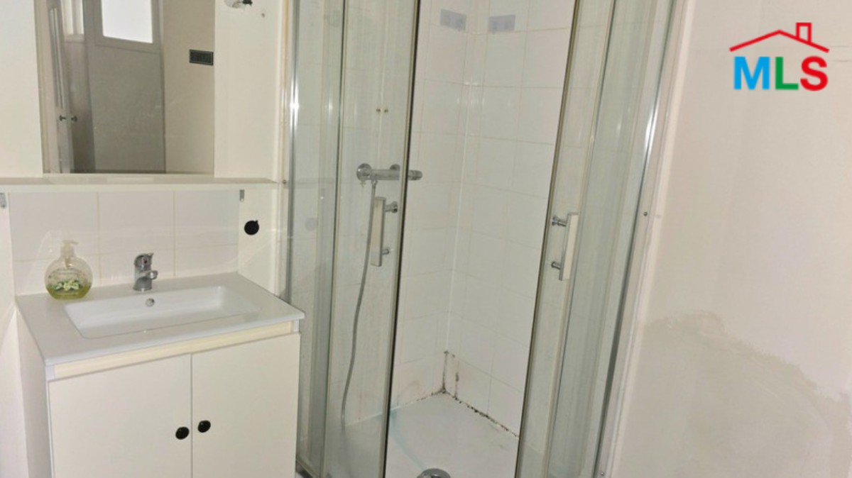 STUDIO FOR SALE l MAISON DE LA RADIO I PARIS 16ème l FRANCE- 30m2