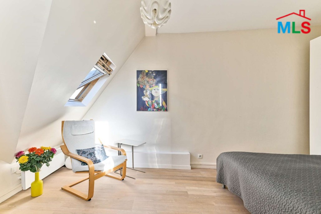 STUDIO FOR SALE l CHAILLOT I PARIS 16ème l FRANCE- 19m2