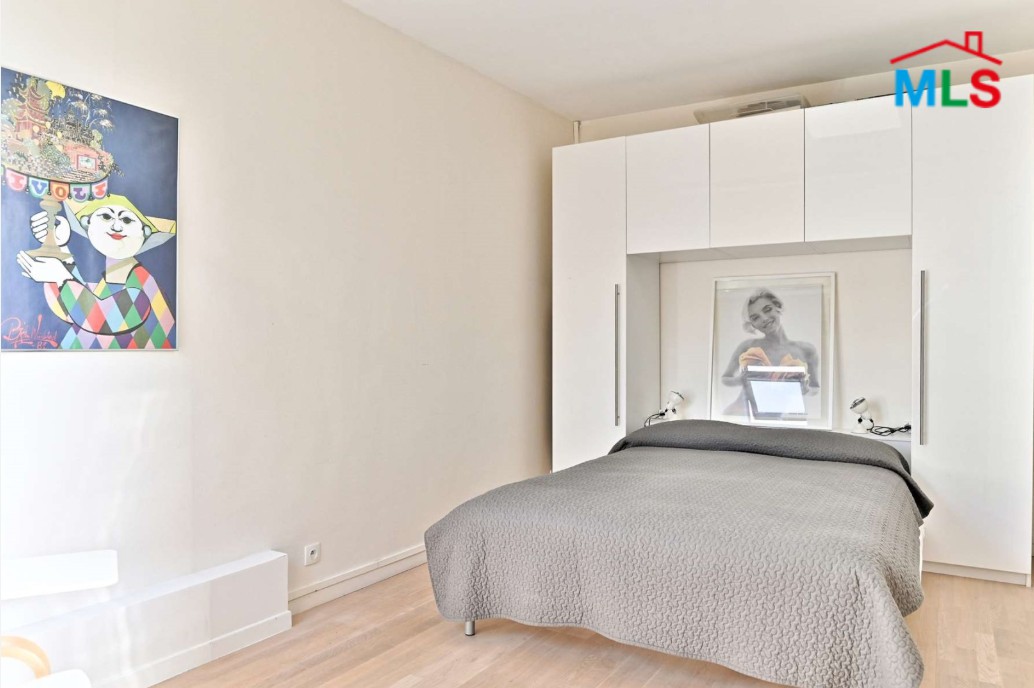STUDIO FOR SALE l CHAILLOT I PARIS 16ème l FRANCE- 19m2