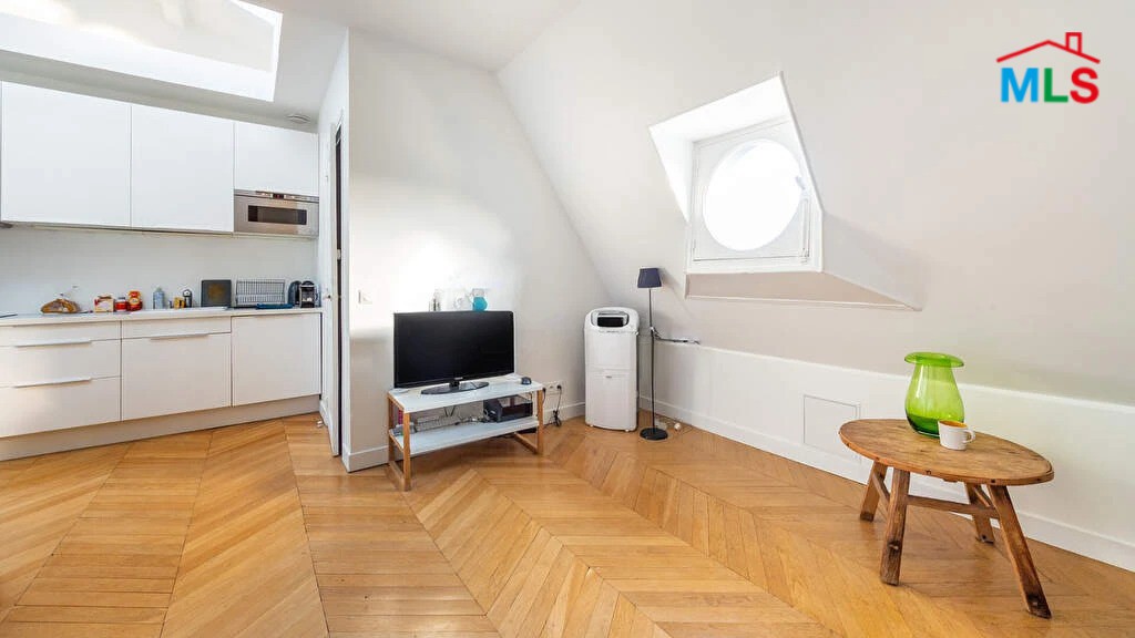 ONE BEDROOM APARTMENT FOR SALE l Ave. FOCH I PARIS 16ème l FRANCE- 29m2