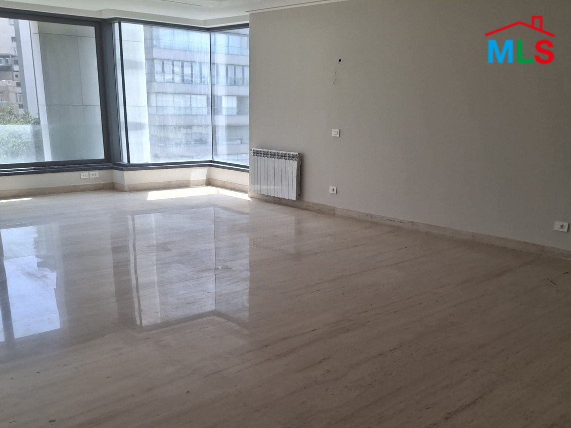 Brand New 420 SQM Apartment For Sale in Ain El Mreisseh