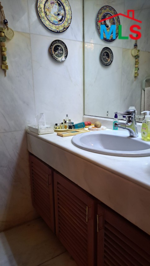 Spacious Apartment With Terrace For Sale in Bliss