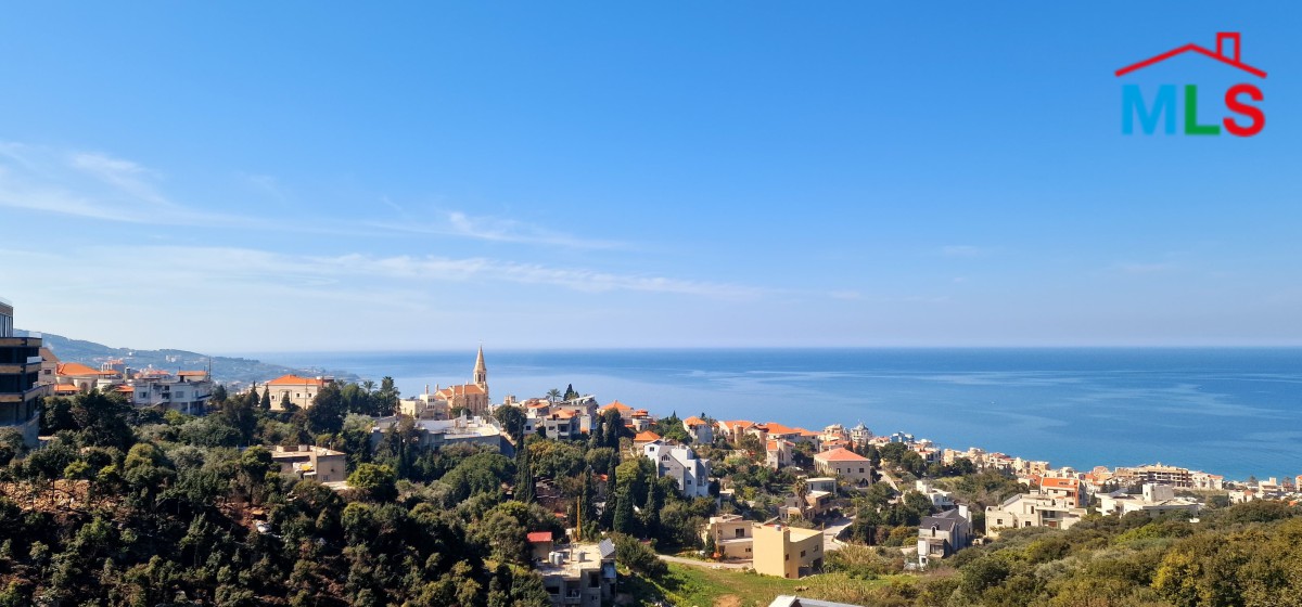 3-Bedroom Apartment For Sale in Batroun Kfar Aabida