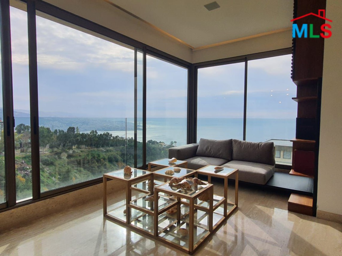 Fully-Furnished & Decorated Penthouse with a Private Pool For Sale in Adma