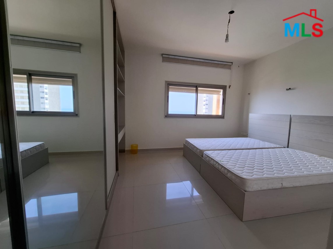 Luxurious Spacious Apartment With Panoramic Sea View For Sale in Tabarja