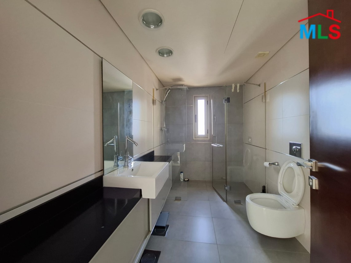 Luxurious Spacious Apartment With Panoramic Sea View For Sale in Tabarja