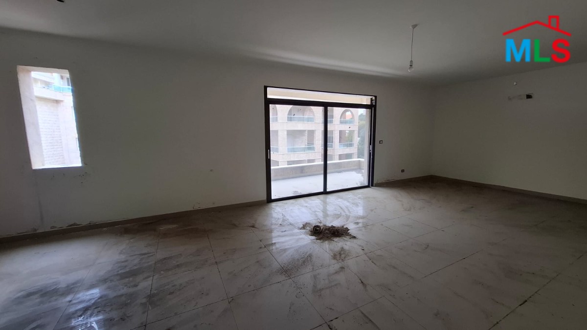 3-Bedroom Brand New Apartment For Sale in Aamchit