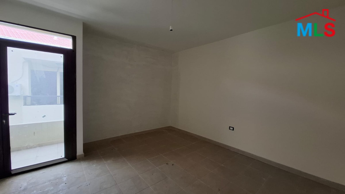 3-Bedroom Brand New Apartment For Sale in Aamchit