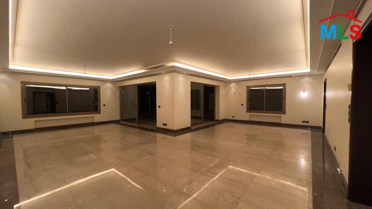 Decorated Apartment With Seaview For Sale in Tallet Al Khayat