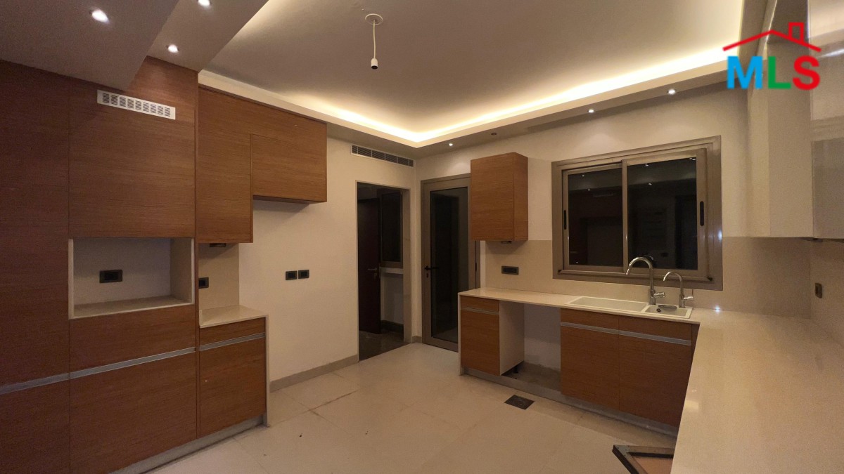 Decorated Apartment With Seaview For Sale in Tallet Al Khayat