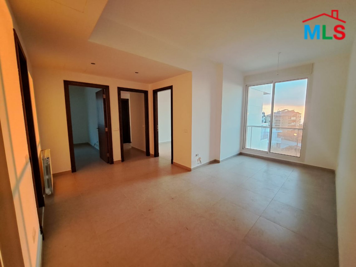 Brand New High-End Super Deluxe Apartment For Sale in Kornet Chehwan