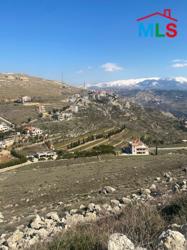 Land For Sale in Bhamdoun With A Nice View