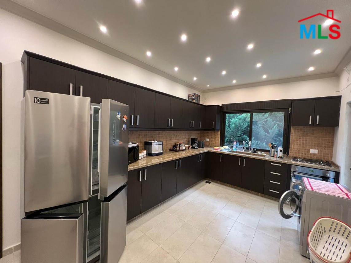 Spacious 3-Bedroom Apartment For Sale in Sarba