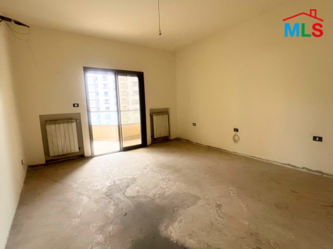 3-Bedroom Apartment For Sale in Achrafieh, Sioufi