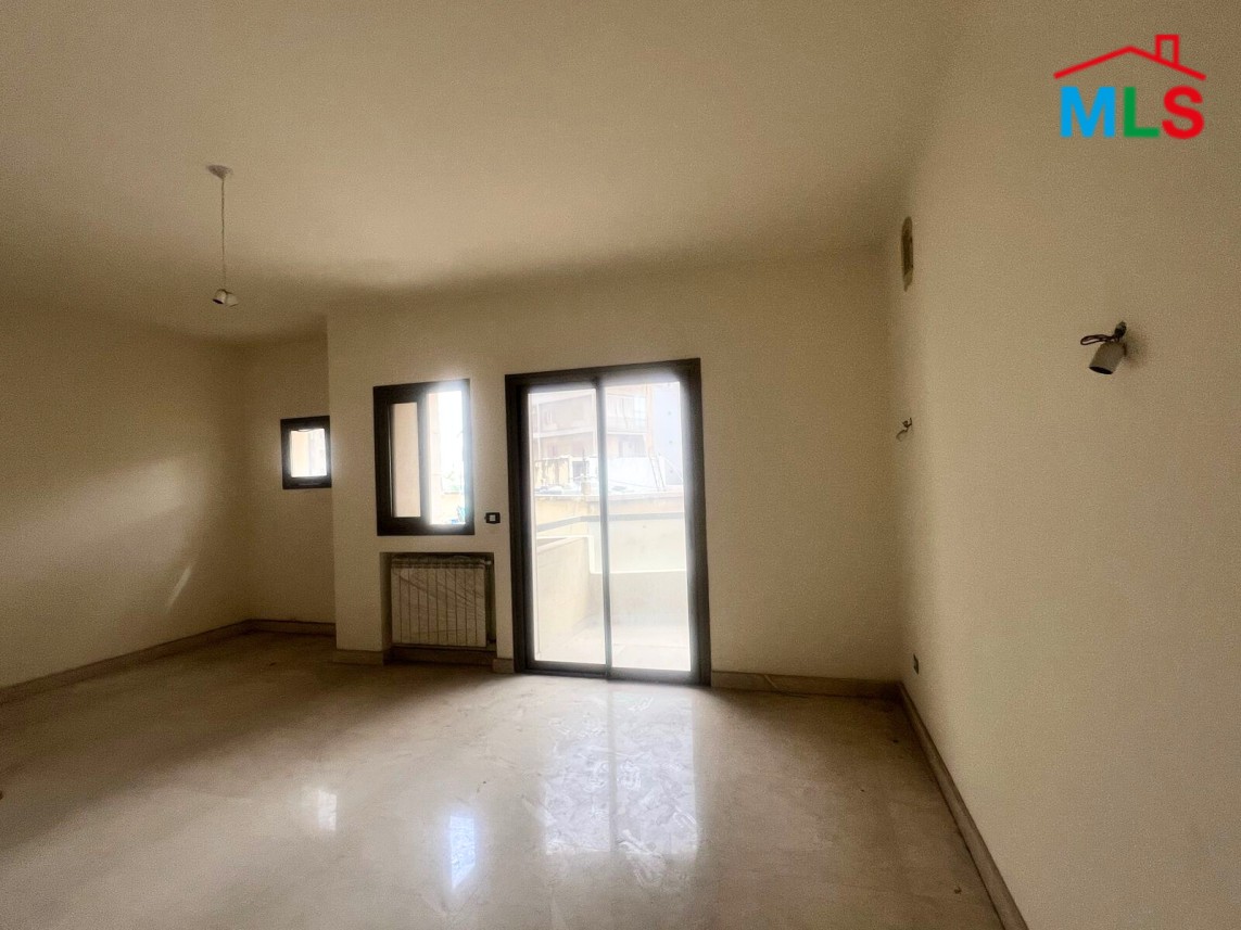 3-Bedroom Apartment For Sale in Achrafieh, Sioufi