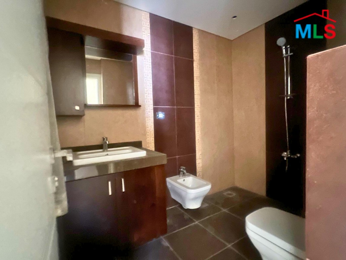 3-Bedroom Apartment For Sale in Achrafieh, Sioufi
