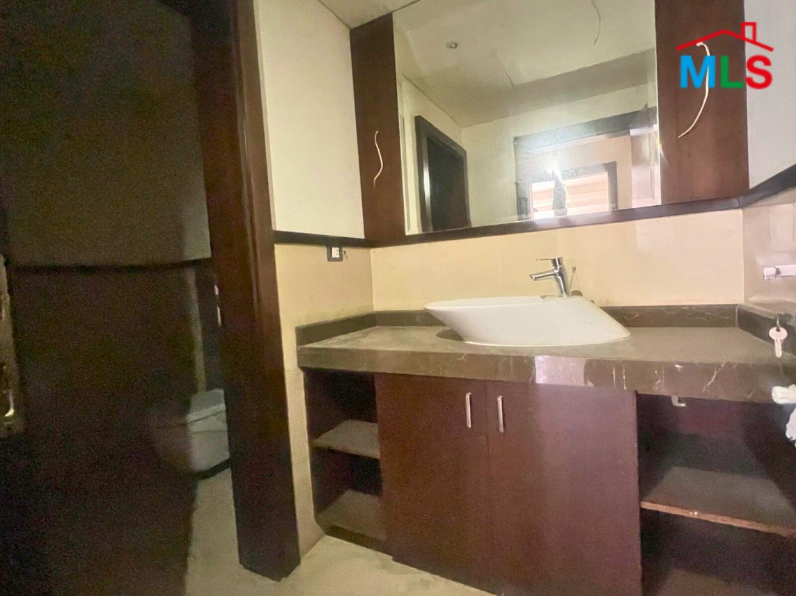 3-Bedroom Apartment For Sale in Achrafieh, Sioufi