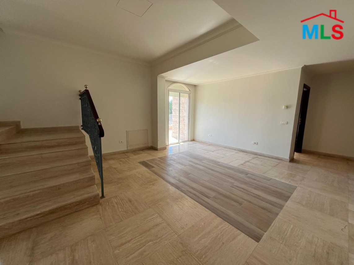 Semi-Furnished Amazing Villa With Pool For Sale in Fatqa