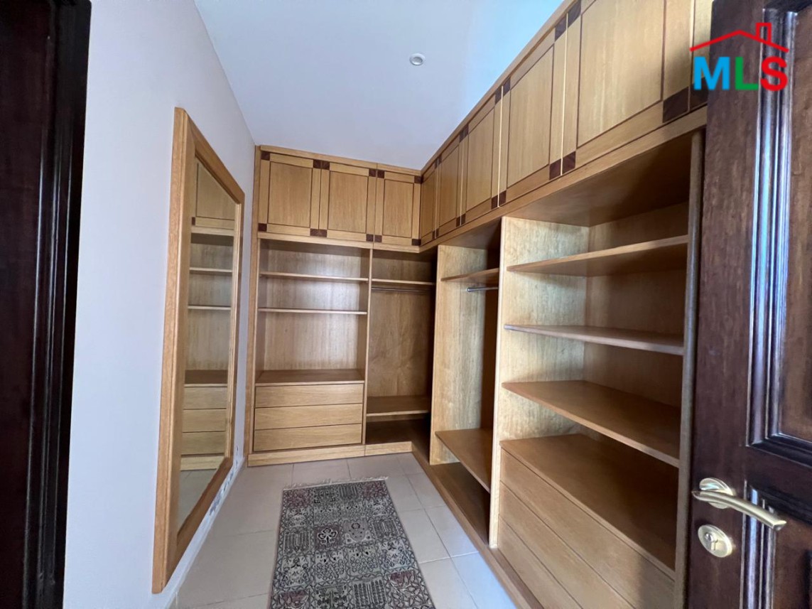 Semi-Furnished Amazing Villa With Pool For Sale in Fatqa