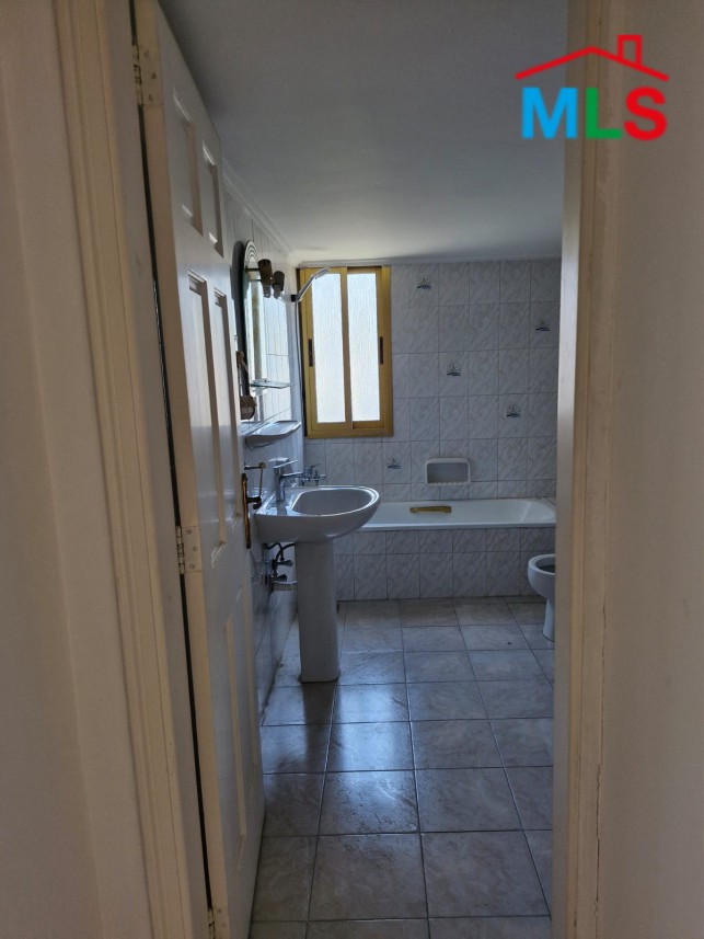150 SQM Office For Sale in A Prime Location In Ghazir