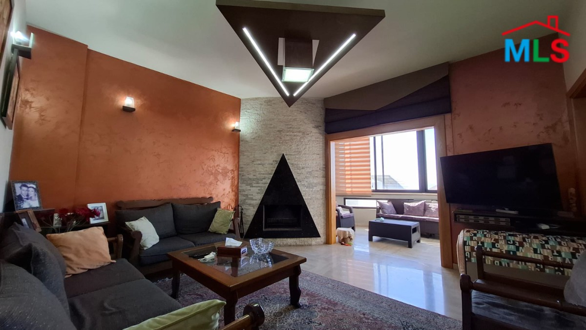 Spacious Apartment With Seaview For Sale in Aamchit