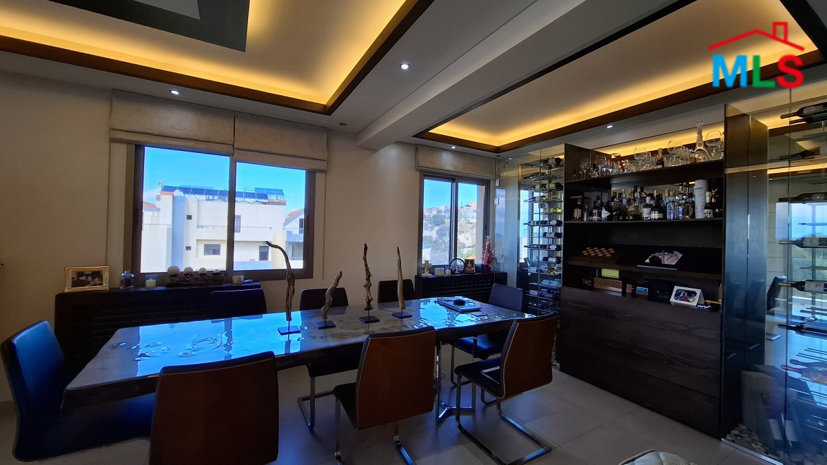 Deluxe Duplex Apartment For Sale in Nahr Ibrahim