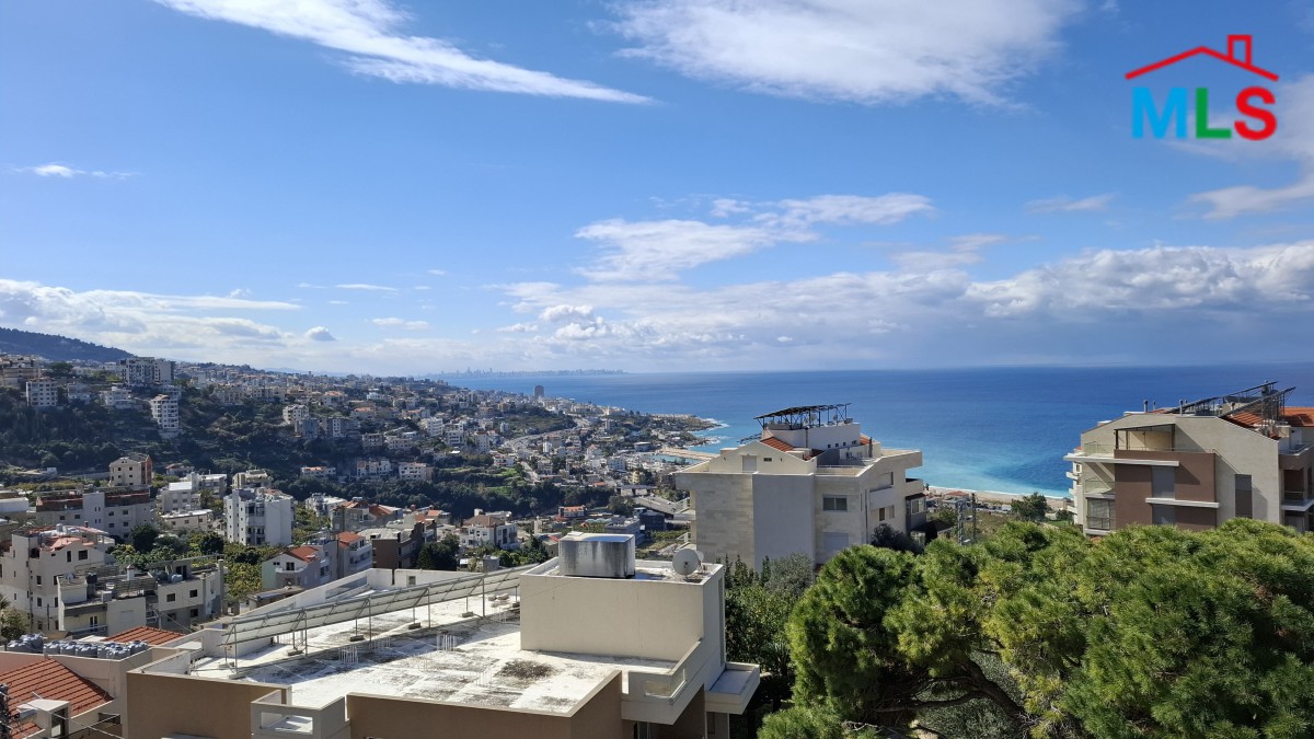 Deluxe Duplex Apartment For Sale in Nahr Ibrahim