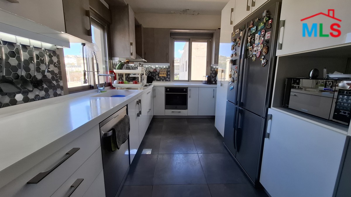 Deluxe Duplex Apartment For Sale in Nahr Ibrahim