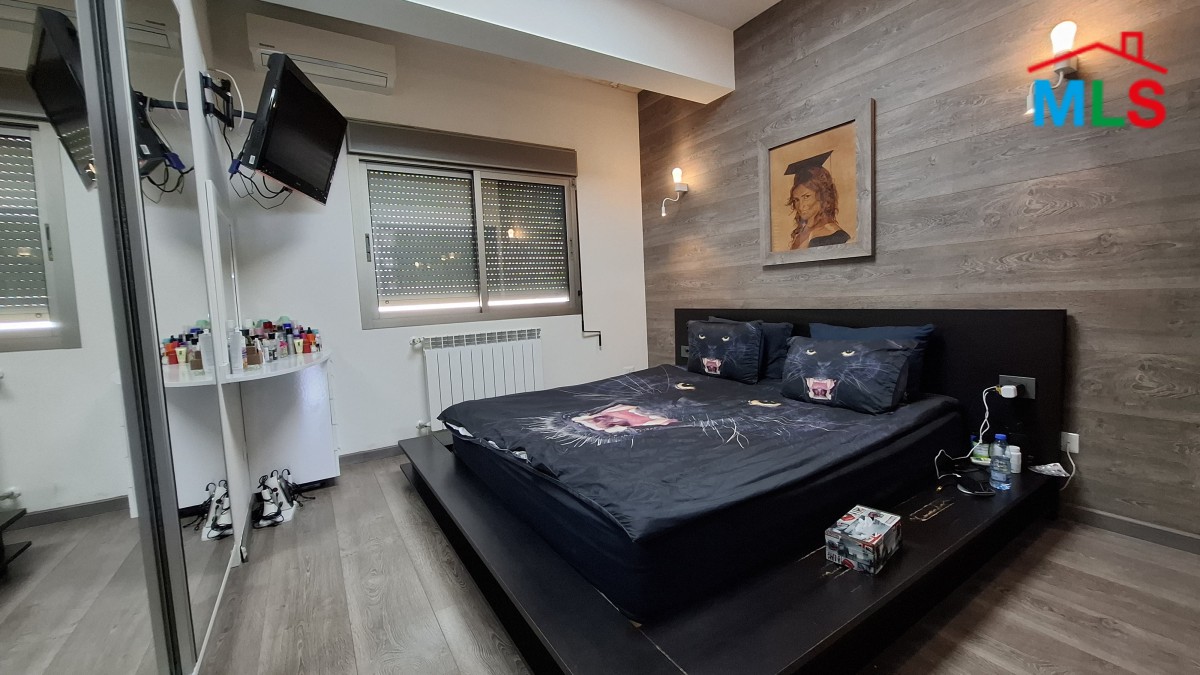Deluxe Duplex Apartment For Sale in Nahr Ibrahim