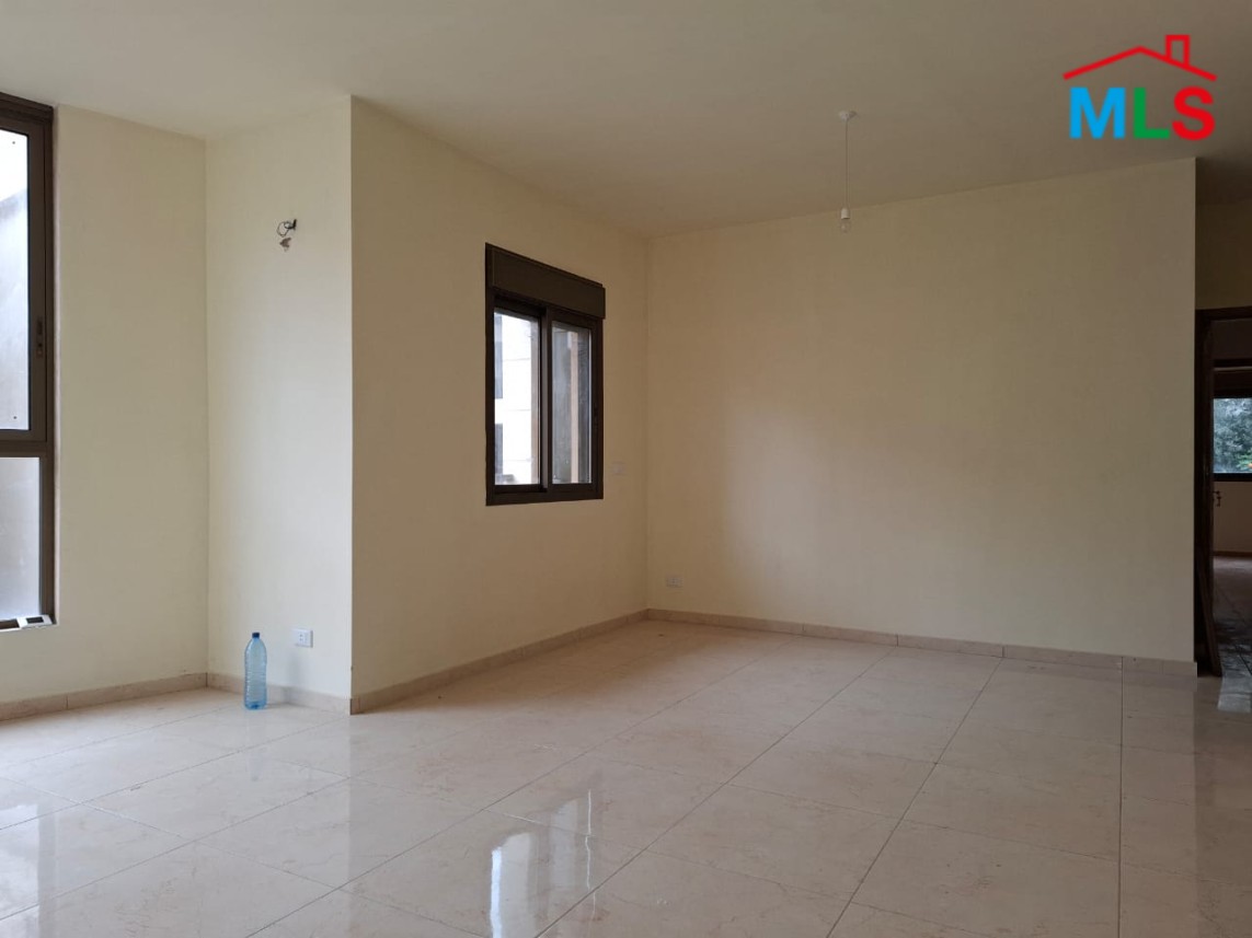 Cozy 2-Bedroom Apartment For Sale in Sarba