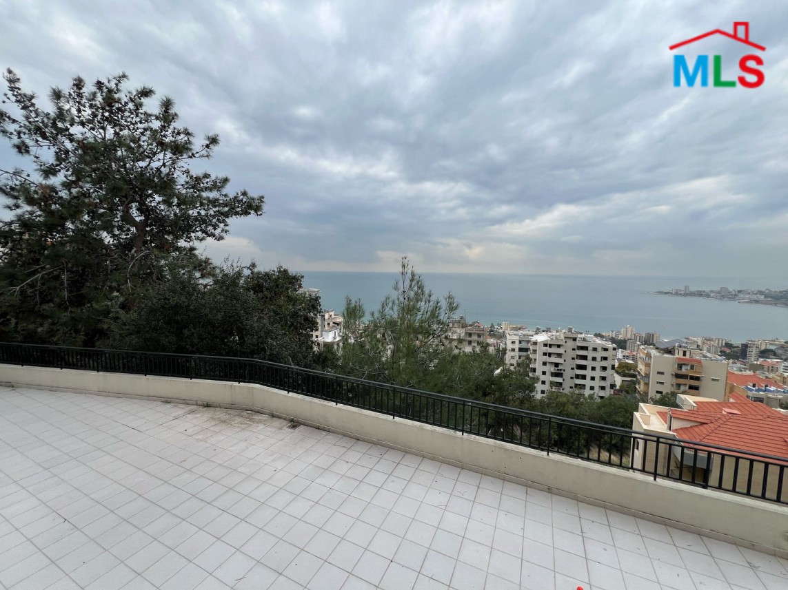 Spacious Apartment With Terrace & Seaview For Sale in Sahel Alma