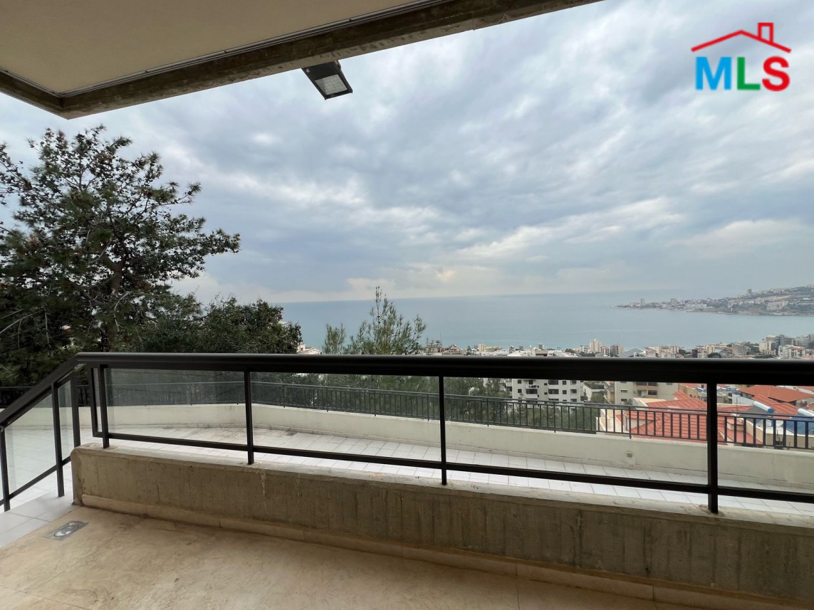Spacious Apartment With Terrace & Seaview For Sale in Sahel Alma