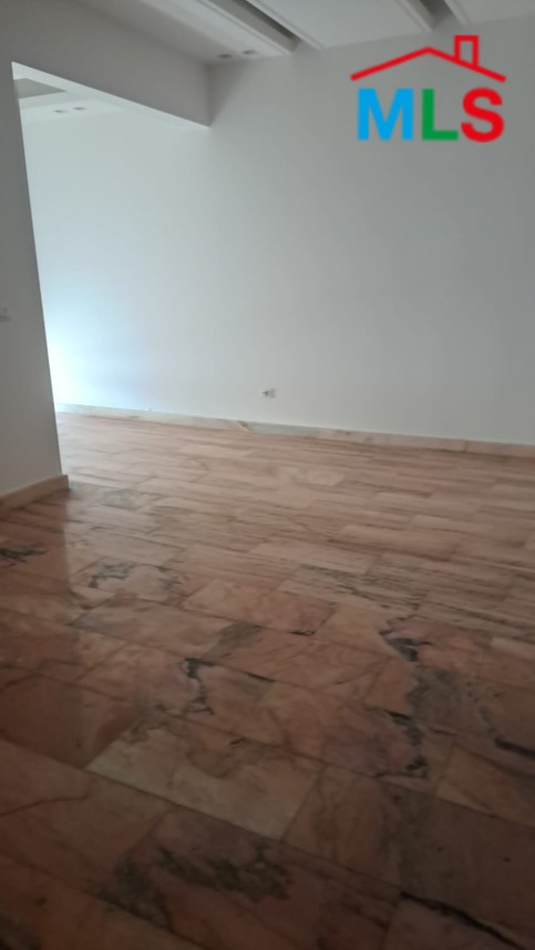 Spacious Apartment For Sale in Jnah