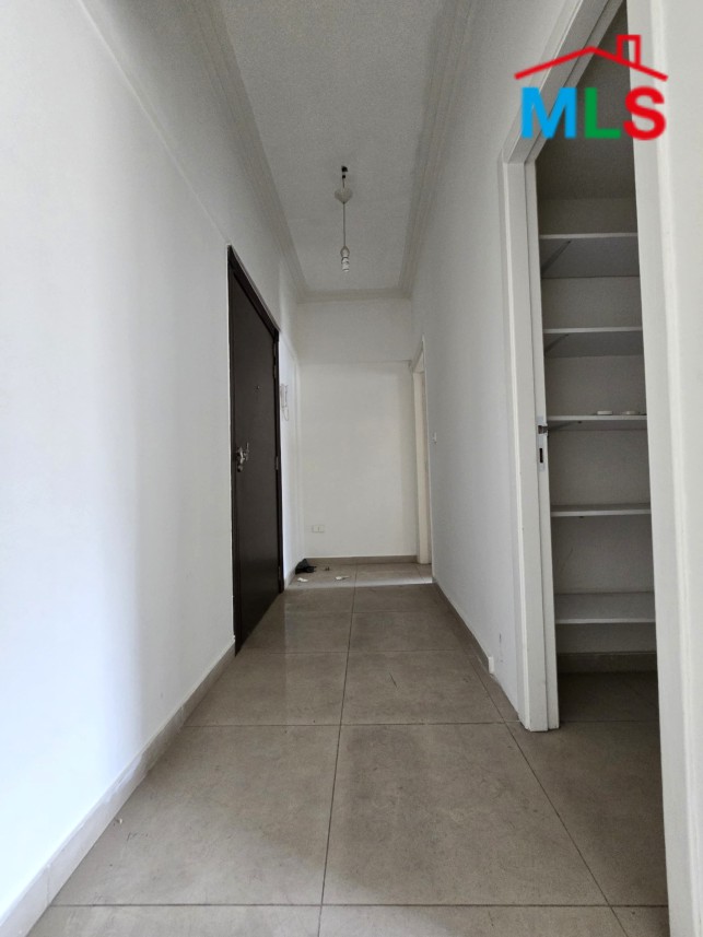 2-Bedroom Apartment with Terrace For Sale in Achrafieh, Sioufi