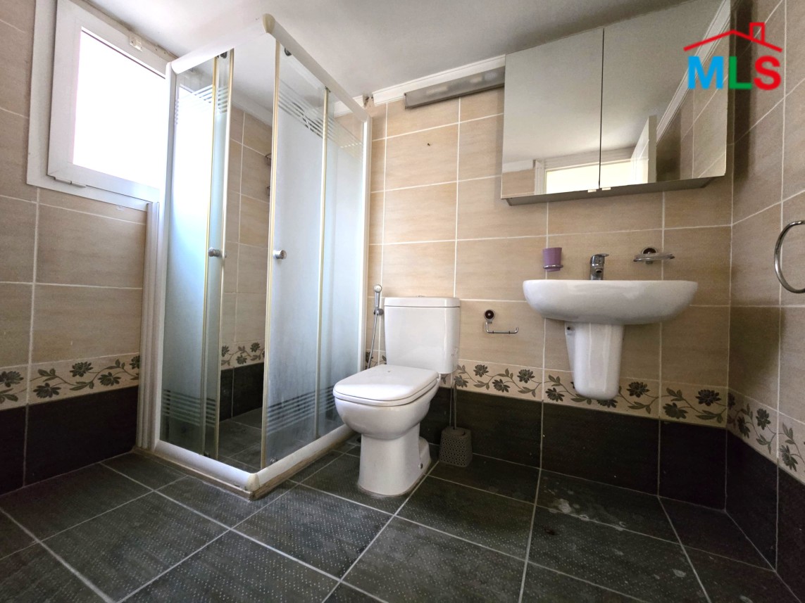 2-Bedroom Apartment with Terrace For Sale in Achrafieh, Sioufi