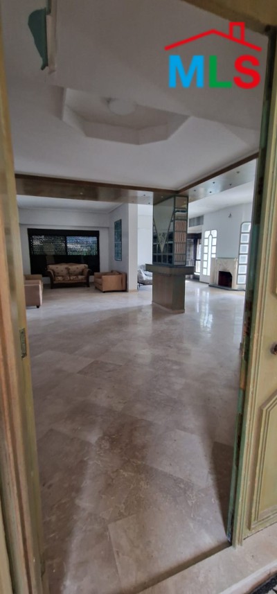 Spacious Apartment For Sale in Adma